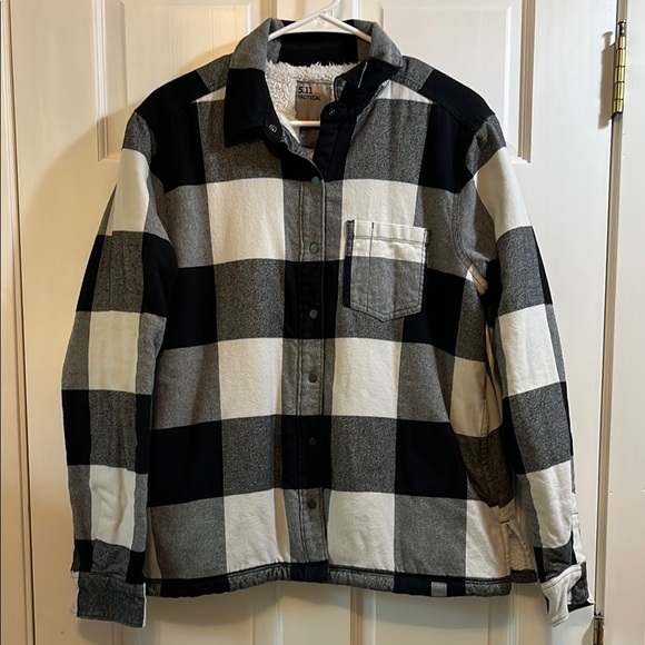 5.11 Tactical Plaid Flannel Sherpa Lined Seth Shirt Jacket - Size Medium - Picture 1 of 15